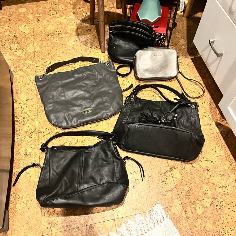 Listing of Purses for kfenwick22